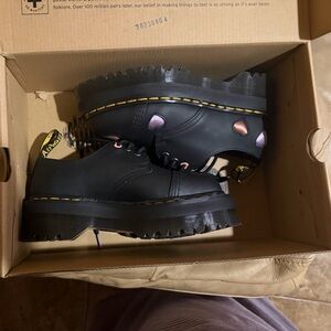 Dr. Marten 1461 Quad Heart